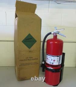 120BC 20LB Purple K Fire Extinguisher Amerex A413 with HD Vehicle Bracket