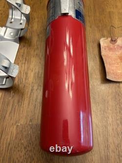 1972 Ford Fire Extinguisher Original Accessory Never Used Beautiful Condition
