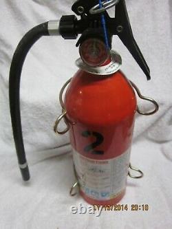 20-5 lb. SPRING/TENSION CLIP UNIVERSAL FIRE EXTINGUISHER VEHICLE BRACKET