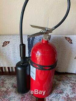 AMEREX 330 Fire Extinguisher, 10BC, Carbon Dioxide, 10 lb