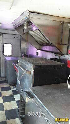 All Stainless Steel Chevrolet Step Van Food Truck / Rarely Used Mobile Kitchen f