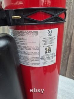 Amerex 331 Fire Extinguisher, 15 Lb Capacity, Class Bc, Ul Rating10bC Amerex 331 Fire Extinguisher, 15 Lb Capacity, Class Bc, Ul Rating10bC