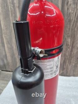 Amerex 331 Fire Extinguisher, 15 Lb Capacity, Class Bc, Ul Rating10bC