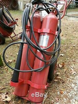 Amerex 334 100 LB Co2 Wheeled Fire Extinguisher Charged, 3yrs old