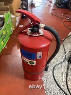 Ansul CleanGuard Fire Extinguisher with Hose, Pressure Gauge, Cintas Tag 2020