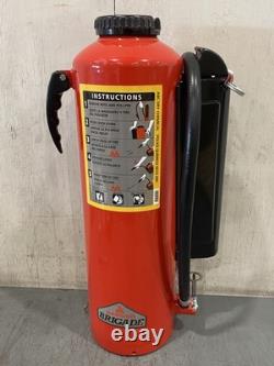 Badger 30# ABC Brigade CO2 Gas Cartridge Fire Extinguisher 466533