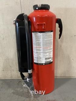 Badger 30# ABC Brigade CO2 Gas Cartridge Fire Extinguisher 466533