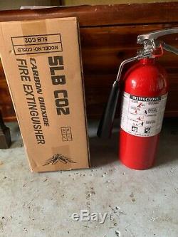 CO2 FIRE extinguisher 5BL Victory Brand New