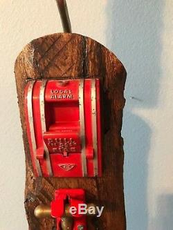 Fireman Fire Call Box With Industrial Fire Extinguisher Table Lamp Oak Base 8/459