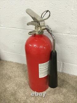 Flag Fire Fire Extinguisher, 5BC, Carbon Dioxide