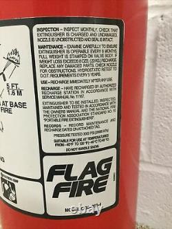 Flag Fire Fire Extinguisher, 5BC, Carbon Dioxide