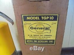 General FIRE EXTINGUISHER Yellow Original Box withMounting Bracket 10 lb