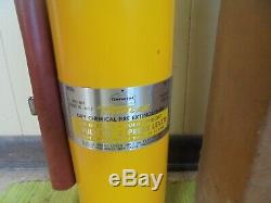 General FIRE EXTINGUISHER Yellow Original Box withMounting Bracket 10 lb