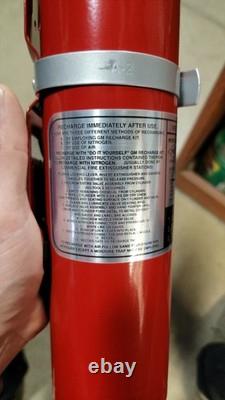Gm Fire Extinguisher 67-72
