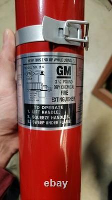Gm Fire Extinguisher 67-72
