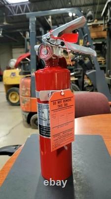 Gm Fire Extinguisher 67-72