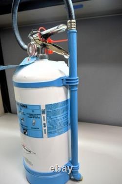 Great Condition 1.75 Gallon Amerex C270NM Class A & C Water Mist Extinguisher