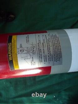 Kidde Dual Spectrum Fire Extinguisher 12314494-6, 4210-01-451-4047