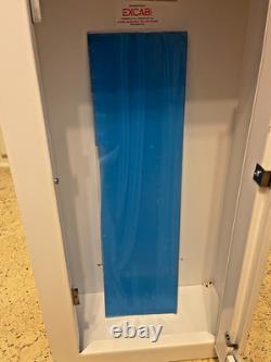 Larsen's #2409-SM Fire Extinguisher Cabinet up to 10 Lbs Surface Mount 24x9.5in