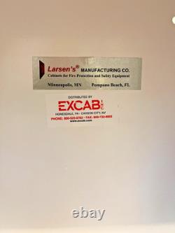 Larsen's #2409-SM Fire Extinguisher Cabinet up to 10 Lbs Surface Mount 24x9.5in