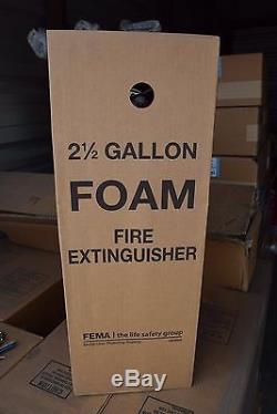 Lot of 4 AMEREX Model 250 2.5 Gallon Foam Fire Extinguisher w 02141 Fill Adapter