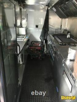 Low Mileage 2004 Freightliner MT45 Mobile Kitchen Food Truck for Sale in New Mex
