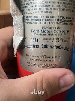 NOS 1970s FORD MUSTANG TORINO GALAXIE LTD FIRE EXTINGUISHER
