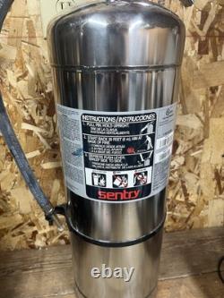 Sentry W02-1 Fire Extinguiser 2.5 Gallon