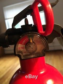 Supreme fire extinguisher