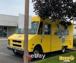 Turnkey Ready Chevrolet P30 Step Van Food Truck with 2019 Kitchen for Sale in Or