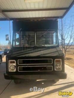 Used Step Van Mobile Kitchen / Ready for Service Food Truck for Sale in New Mexi