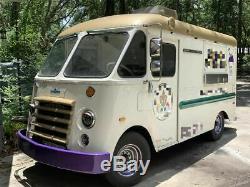 Vintage Restored 1957 19' Grumman Olson Kurbside Shaved Ice / Soft-Serve Truck