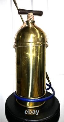 Vintage Signa Italian Brass Fire Extinguisher Original Box, Strap, Labels Italy