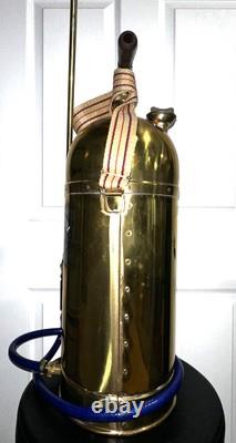Vintage Signa Italian Brass Fire Extinguisher Original Box, Strap, Labels Italy