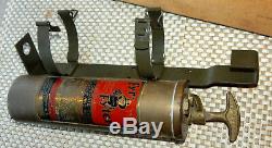 Wwii Fire Extinguisher Fyr-fyter & New Bracket Jeep MB Gpw Cckw M38 Cj2a