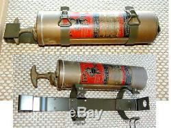 Wwii Fire Extinguisher Fyr-fyter & New Bracket Jeep MB Gpw Cckw M38 Cj2a